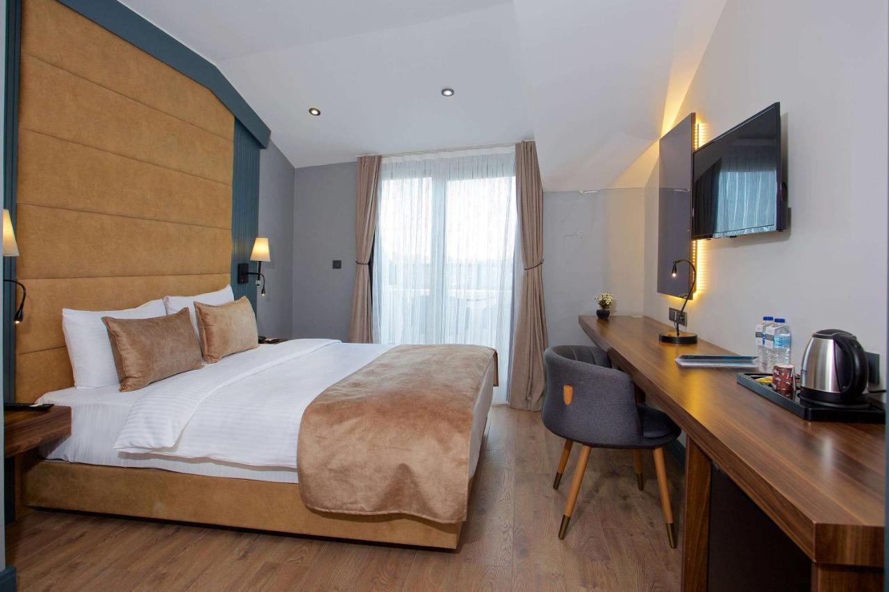 Days Inn By Wyndham Istanbul Arnavutkoy Buitenkant foto